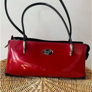 Beijo red classic shoulder bag excellent condition zipper closure